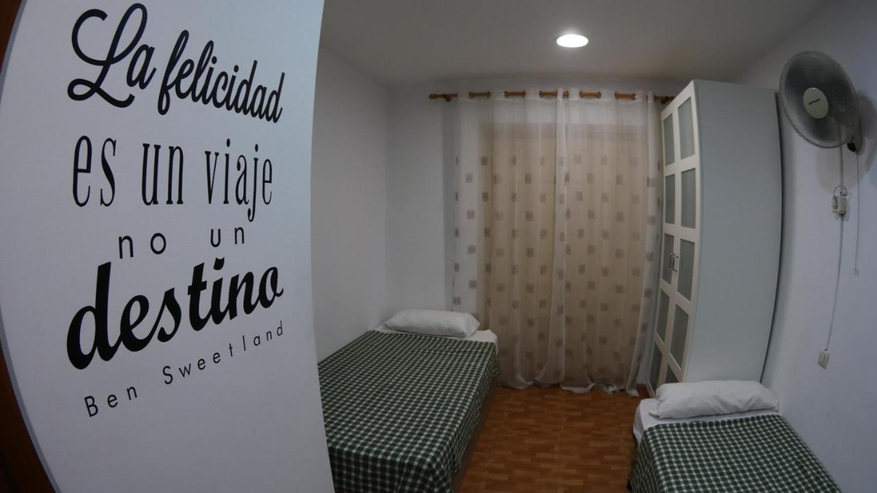 Rosales Residences Мадрид Екстериор снимка