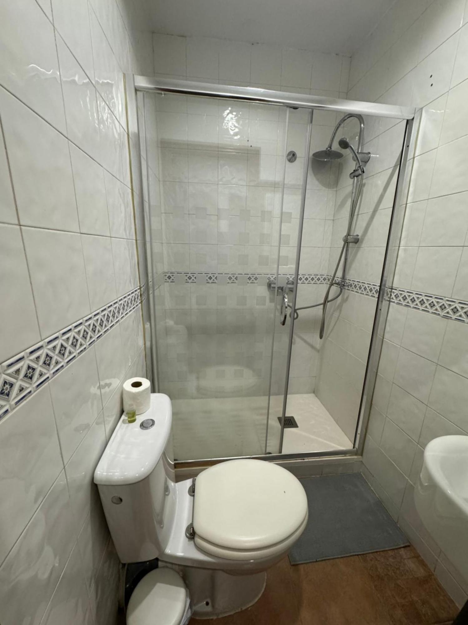 Rosales Residences Мадрид Екстериор снимка