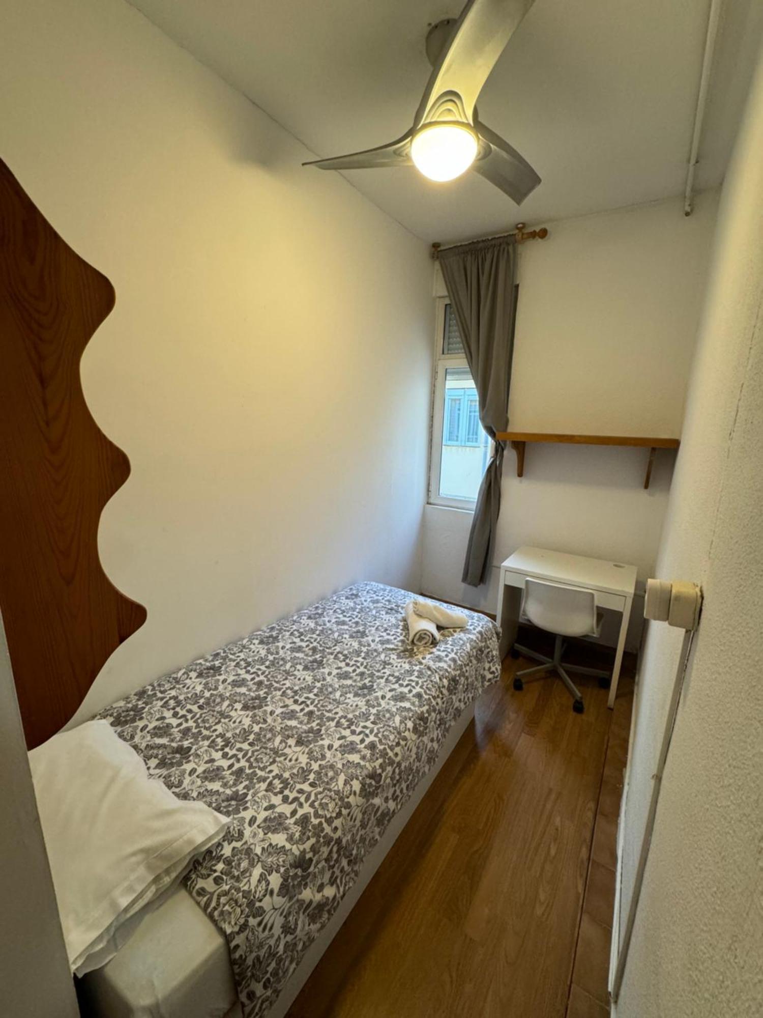 Rosales Residences Мадрид Екстериор снимка